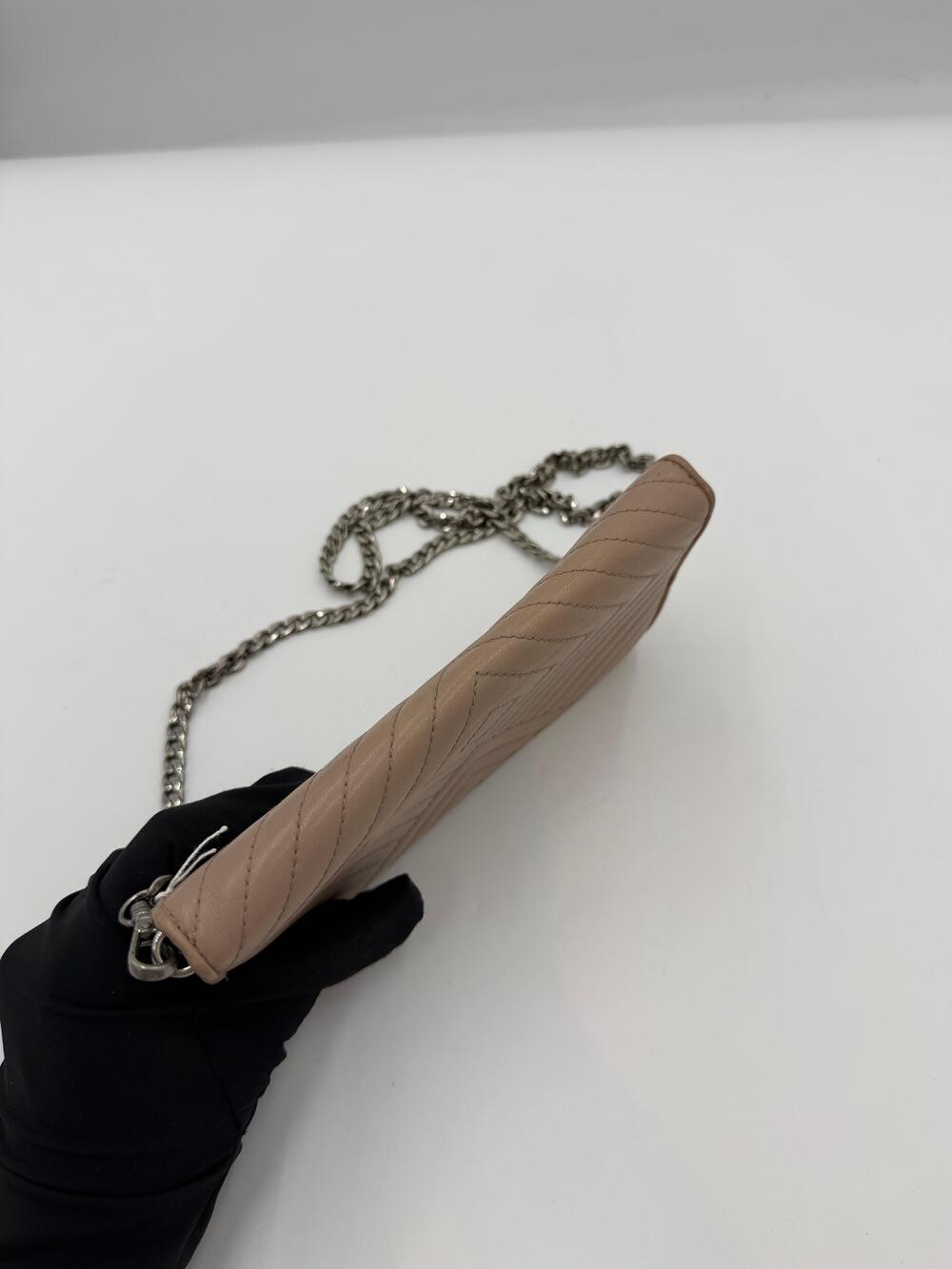 Prada Vitello Move Chain Wallet - Picture 8 of 11